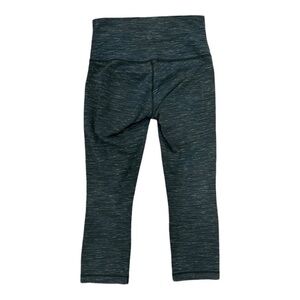Lululemon Athletica Green Heather Leggings. Size 6. Crop